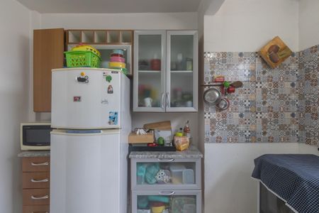 Apartamento à venda com 59m², 2 quartos e sem vaga Apartamento à venda com 59m², 2 quartos e sem vagaCozinha e Área de Serviço