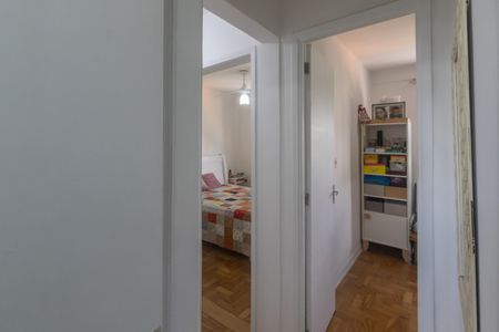 Apartamento à venda com 59m², 2 quartos e sem vaga Apartamento à venda com 59m², 2 quartos e sem vagaCorredor