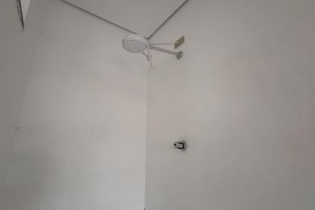 Casa à venda com 200m², 3 quartos e 2 vagasBanheiro