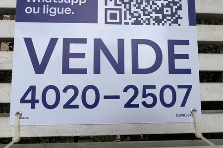 Casa à venda com 200m², 3 quartos e 2 vagasGHWC-748