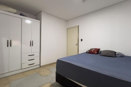 Casa à venda com 200m², 3 quartos e 2 vagasQuarto 1