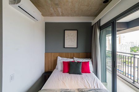 Studio para alugar com 35m², 1 quarto e sem vaga Studio para alugar com 35m², 1 quarto e sem vagaStudio