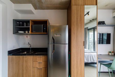 Studio para alugar com 35m², 1 quarto e sem vaga Studio para alugar com 35m², 1 quarto e sem vagaCozinha