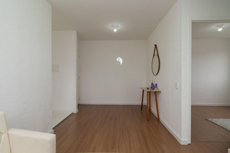 Apartamento para alugar com 41m², 2 quartos e sem vaga Apartamento para alugar com 41m², 2 quartos e sem vagaSala