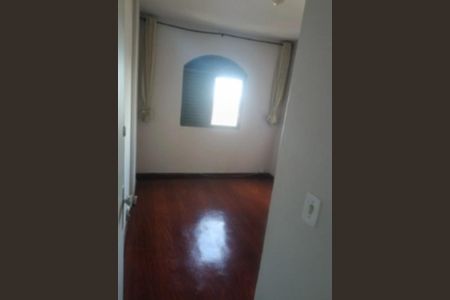 Quarto 1 de apartamento para alugar com 2 quartos, 60m² em Centro, Uberlândia