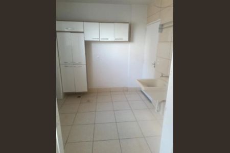 Área de Serviço  de apartamento para alugar com 2 quartos, 60m² em Centro, Uberlândia