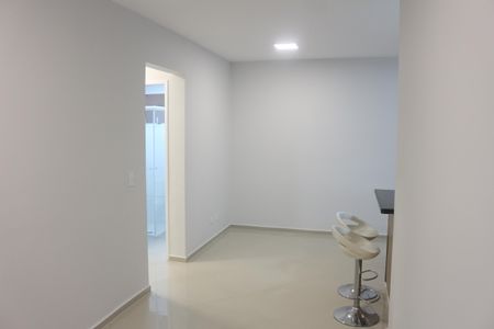 Apartamento para alugar com 70m², 2 quartos e 1 vagaSala