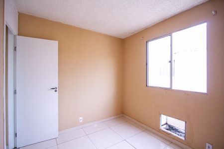 Quarto 2 de apartamento para alugar com 2 quartos, 43m² em Nova Cidade, São Gonçalo