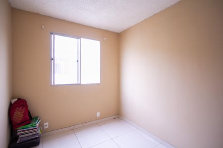 Quarto 1 de apartamento para alugar com 2 quartos, 43m² em Nova Cidade, São Gonçalo