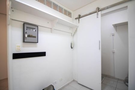 Sala 2 de casa para alugar com 1 quarto, 30m² em Vila Suzana, São Paulo