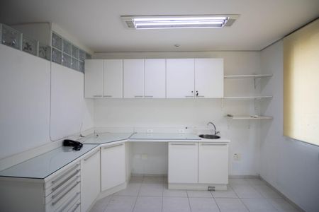 Sala 1 de casa para alugar com 1 quarto, 30m² em Vila Suzana, São Paulo