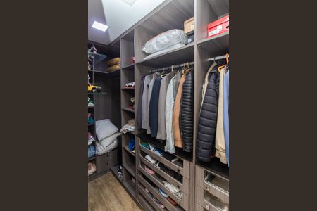 Casa à venda com 140m², 4 quartos e 2 vagasQuarto 1