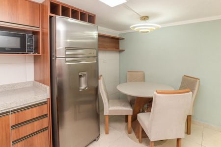 Casa à venda com 140m², 4 quartos e 2 vagasCasa 2 - Cozinha