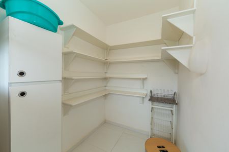 Apartamento para alugar com 120m², 4 quartos e 2 vagasQUARTO DE EMPREGADA