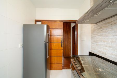 Apartamento para alugar com 120m², 4 quartos e 2 vagasCOZINHA