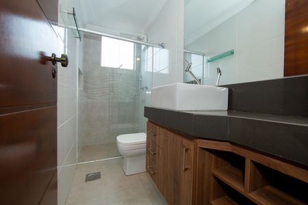 Apartamento para alugar com 120m², 4 quartos e 2 vagasBANHEIRO2