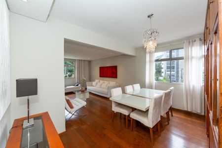 Apartamento para alugar com 120m², 4 quartos e 2 vagasSALA