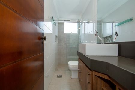 Apartamento para alugar com 120m², 4 quartos e 2 vagasBANHEIRO2