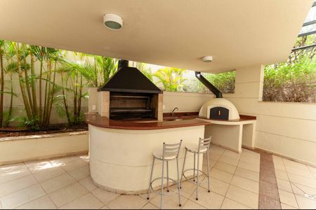 Apartamento à venda com 71m², 2 quartos e 1 vagaÁrea Comum