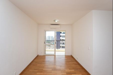 Sala de apartamento à venda com 2 quartos, 71m² em Vila Ipojuca, São Paulo