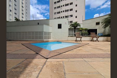 Apartamento à venda com 71m², 2 quartos e 1 vagaÁrea Comum