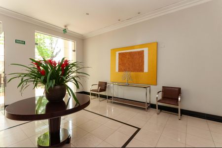 Apartamento à venda com 71m², 2 quartos e 1 vagaÁrea Comum