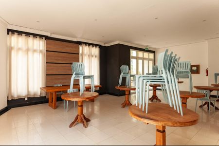 Apartamento à venda com 71m², 2 quartos e 1 vagaÁrea Comum