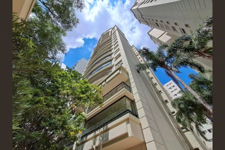 Apartamento à venda com 71m², 2 quartos e 1 vagaFachada