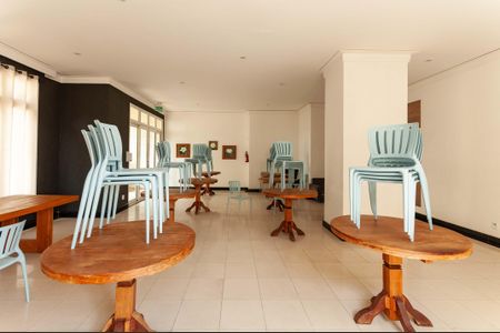 Apartamento à venda com 71m², 2 quartos e 1 vagaÁrea Comum