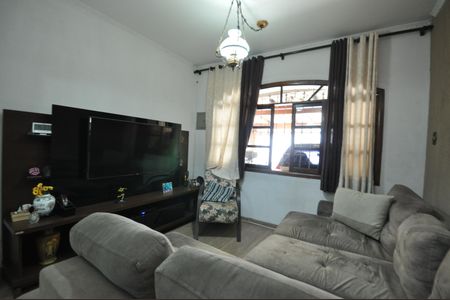 Casa à venda com 115m², 3 quartos e 1 vagaSala