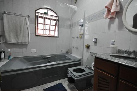 Casa à venda com 115m², 3 quartos e 1 vagaBanheiro Social