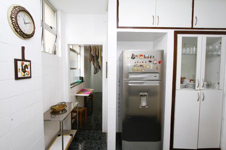 Apartamento para alugar com 135m², 3 quartos e sem vagaCozinha