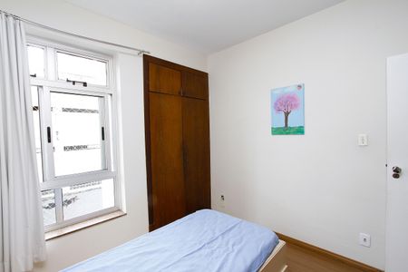 Apartamento para alugar com 135m², 3 quartos e sem vagaQuarto 1