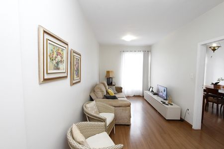 Apartamento para alugar com 135m², 3 quartos e sem vagaSala