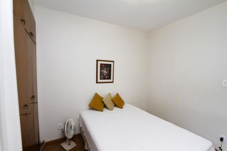 Apartamento para alugar com 135m², 3 quartos e sem vagaQuarto 2