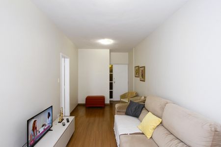 Apartamento para alugar com 135m², 3 quartos e sem vagaSala