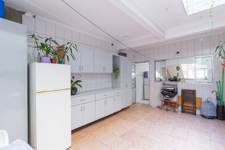 Casa à venda com 184m², 3 quartos e 6 vagas Casa à venda com 184m², 3 quartos e 6 vagasÁrea de serviço