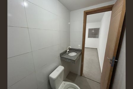 Banheiro de casa para alugar com 1 quarto, 55m² em Engenho de Dentro, Rio de Janeiro