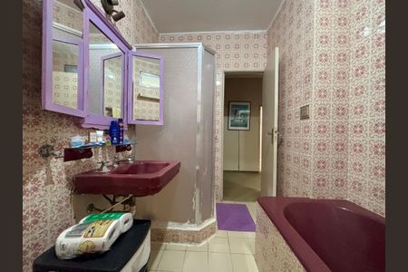 Apartamento para alugar com 148m², 3 quartos e sem vagaBanheiro social