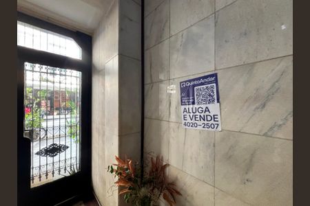 Apartamento para alugar com 148m², 3 quartos e sem vagaPlaca