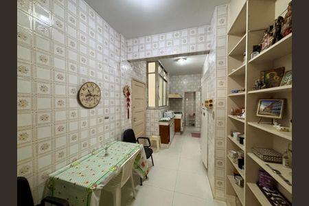 Apartamento para alugar com 148m², 3 quartos e sem vagaCozinha