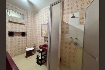 Apartamento para alugar com 148m², 3 quartos e sem vagaBanheiro social
