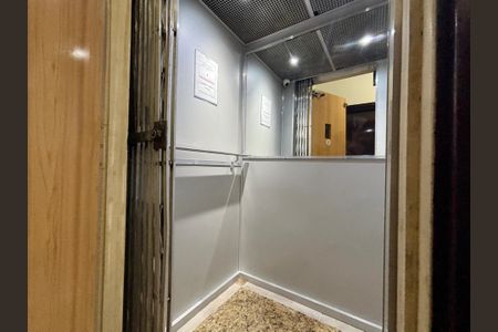 Apartamento para alugar com 148m², 3 quartos e sem vagaElevador