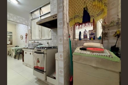 Apartamento para alugar com 148m², 3 quartos e sem vagaÁrea de serviço