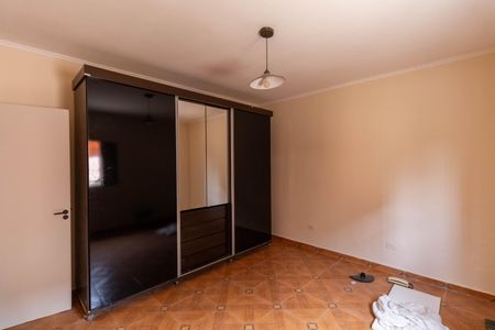 Casa para alugar com 250m², 2 quartos e 2 vagasQuarto 2