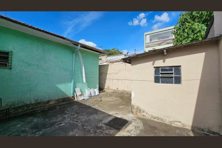 Casa à venda com 330m², 3 quartos e 5 vagasQuintal