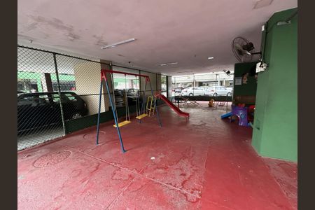 Apartamento para alugar com 61m², 2 quartos e sem vagaÁrea comum - Playground