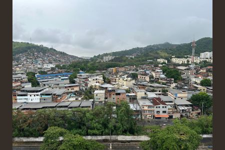 Vista da Sala de apartamento para alugar com 2 quartos, 61m² em Tomás Coelho, Rio de Janeiro