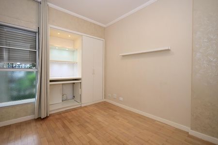 Apartamento à venda com 68m², 2 quartos e 1 vagaQuarto