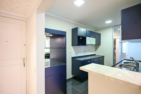 Apartamento à venda com 68m², 2 quartos e 1 vagaCozinha